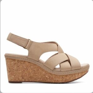 Clarks Annabelle Pearl Sand Nubuck Cork Wedge Sandals – Size 9